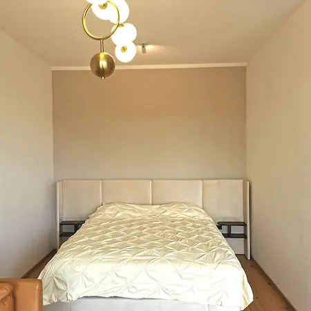 Free Private Parking, Location, Nuslesky Pivovar Sunset Balcony Home, Prague